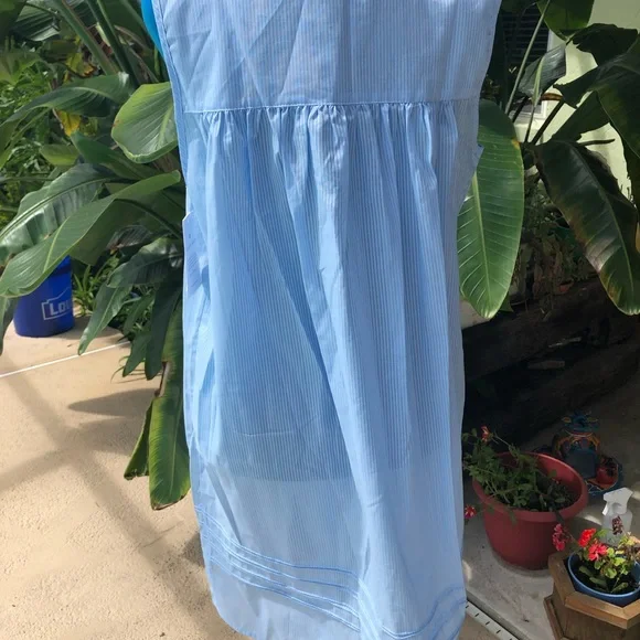 NWT EILEEN WEST 100% cotton blue knee length gown